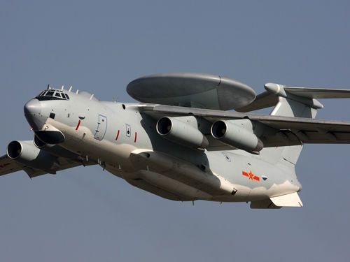 識(shí)別防空區(qū)美日軍機(jī)12架2