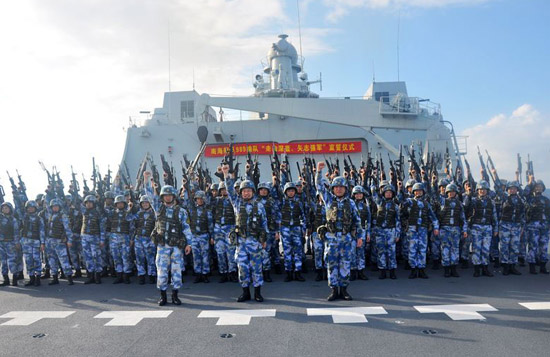 海軍陸戰(zhàn)隊參加宣誓儀式