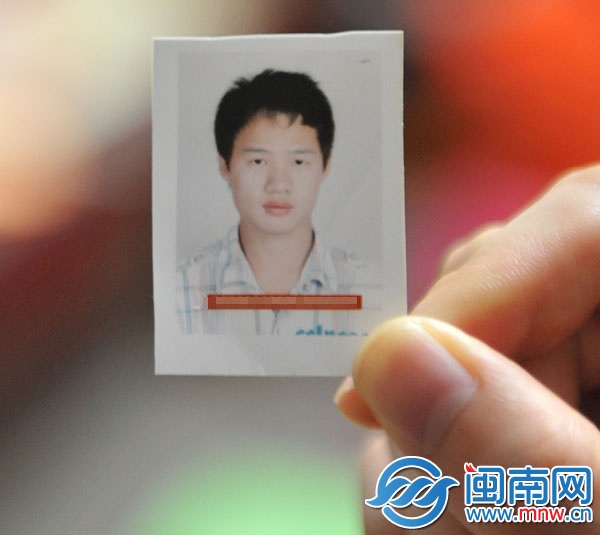 在家人眼中，陳福泉是好兒子好丈夫，是家里的頂梁柱