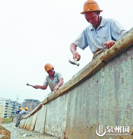 閩江防洪工程德化段城東試驗段建設(shè)現(xiàn)場