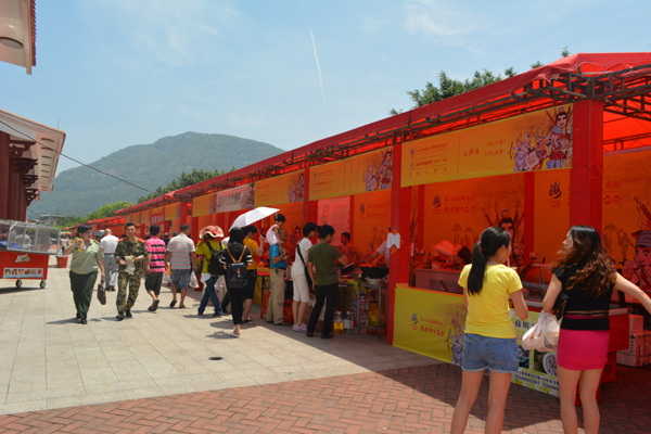 兩岸特色廟會現場