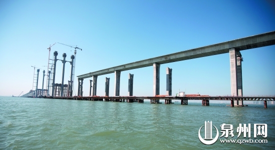正在建設(shè)中泉州灣跨海大橋