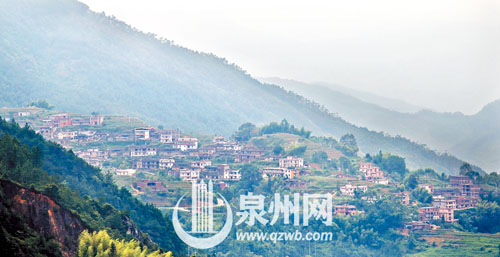 藏在大山里的旗星村，教育資源匱乏卻人才輩出。