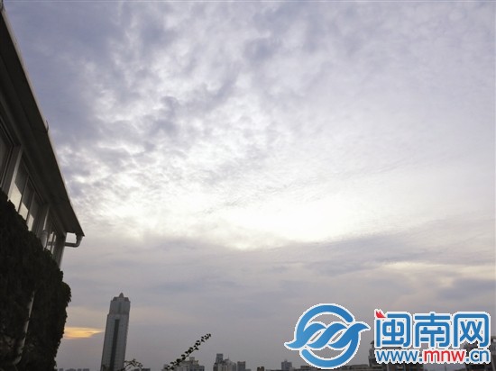 臺(tái)風(fēng)“浣熊”生成 或給我省帶來(lái)風(fēng)雨