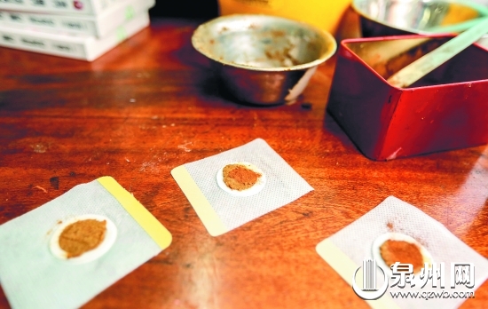 小小的“三伏貼”現(xiàn)在可以防治多種疾病，但藥效因人而異