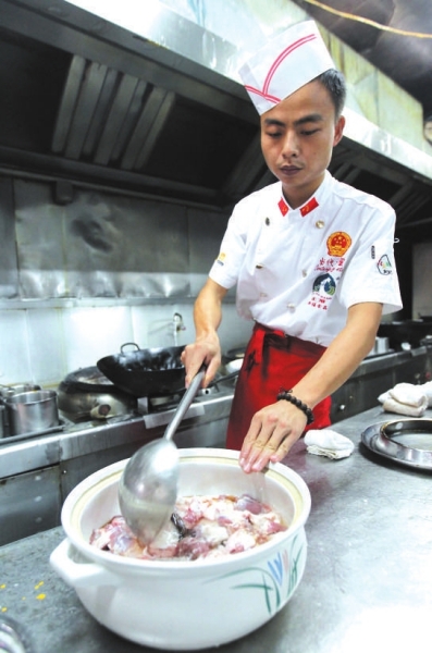 消食丹豬腳2