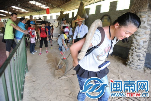 體驗(yàn)一回農(nóng)耕，小記者深感糧食來之不易