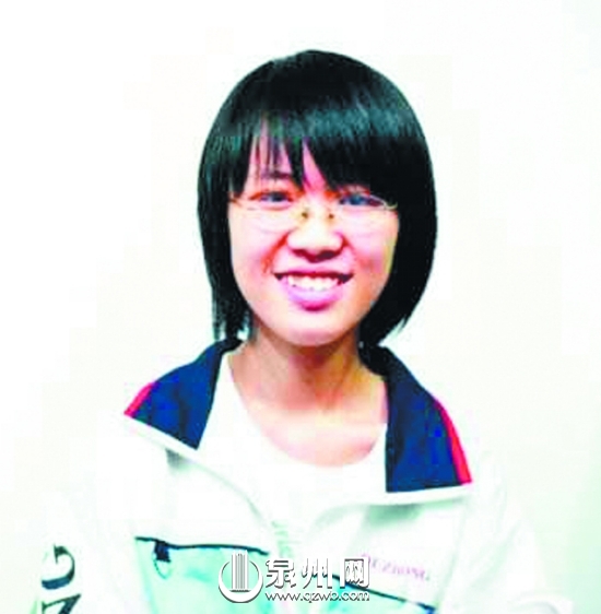 黃燦云